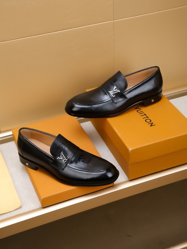 ルイヴィトン靴内部構造